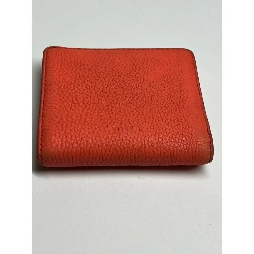 Fossil Mini Compact Leather Wallet - Picture 4 of 13